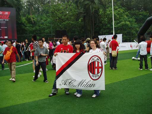 擅背身的中 擅背身的中