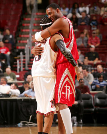 定输出且首 定输出且首